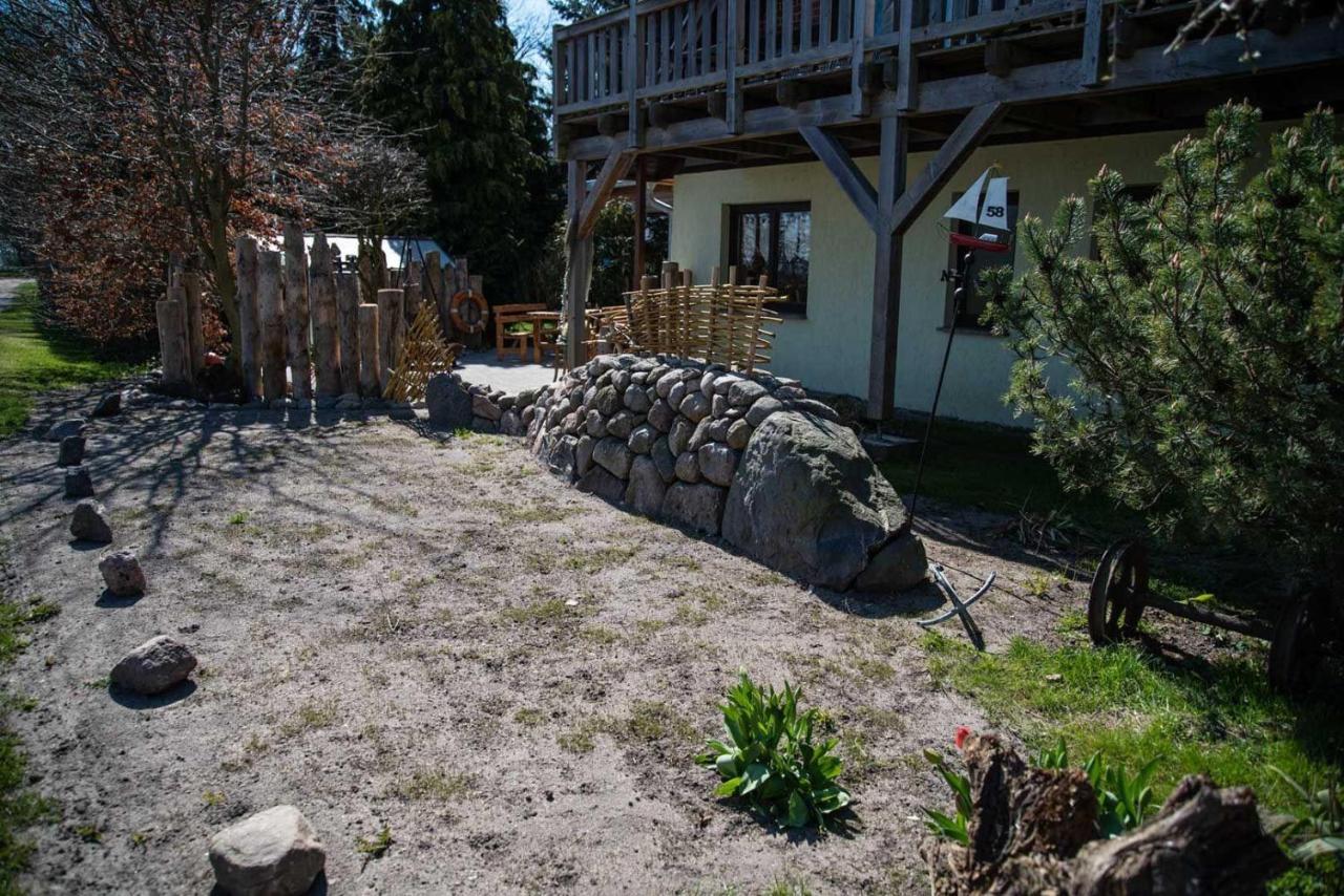 Ferienwohnung-Auf-Ruegen-Fuer-3-Erwachsene-Und-1-Kind-In-Schaprode-Zi6 Exterior photo